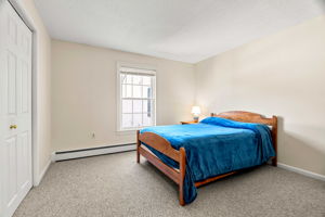2009 White Cedar Blvd, Portsmouth, NH 03801, USA Photo 1