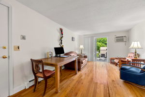 2009 White Cedar Blvd, Portsmouth, NH 03801, USA Photo 13