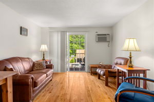 2009 White Cedar Blvd, Portsmouth, NH 03801, USA Photo 18