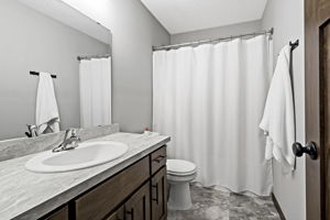  Photo 31