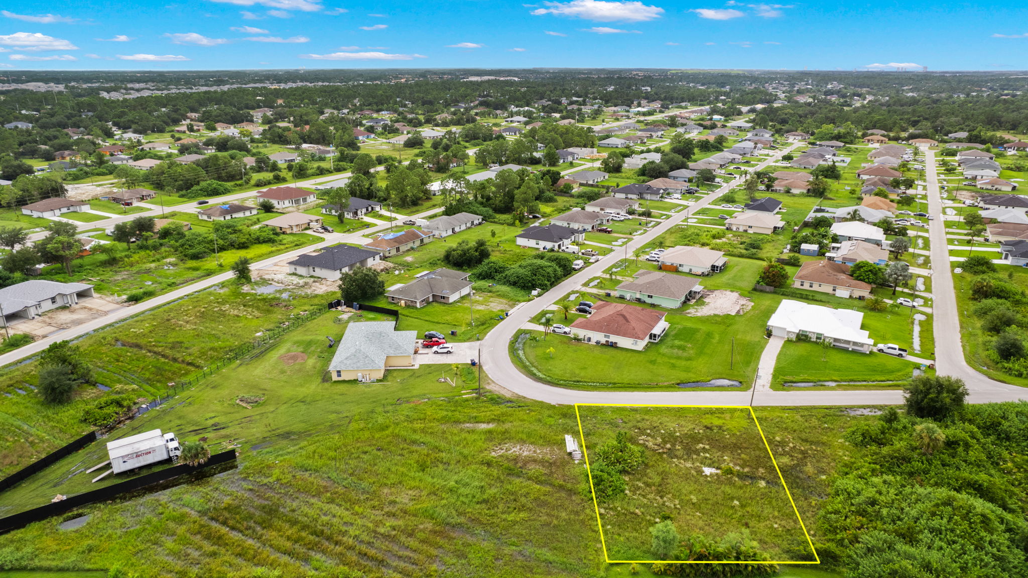 Aerial Rear Exterior 3 of 5 - lot lines