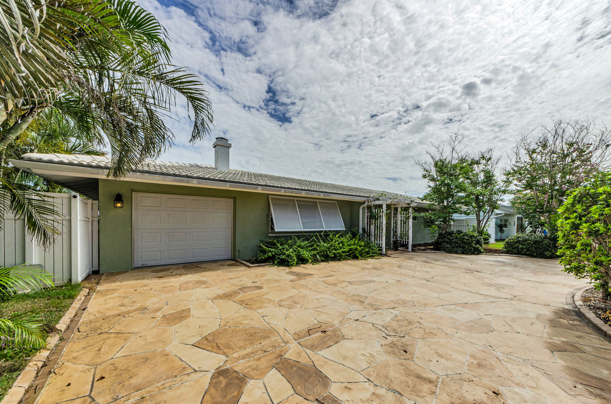 Front Exterior 3