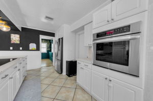 Kitchen 7