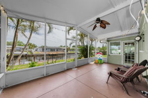 Lanai 1