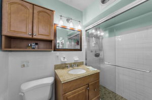 Primary Bathroom 1a