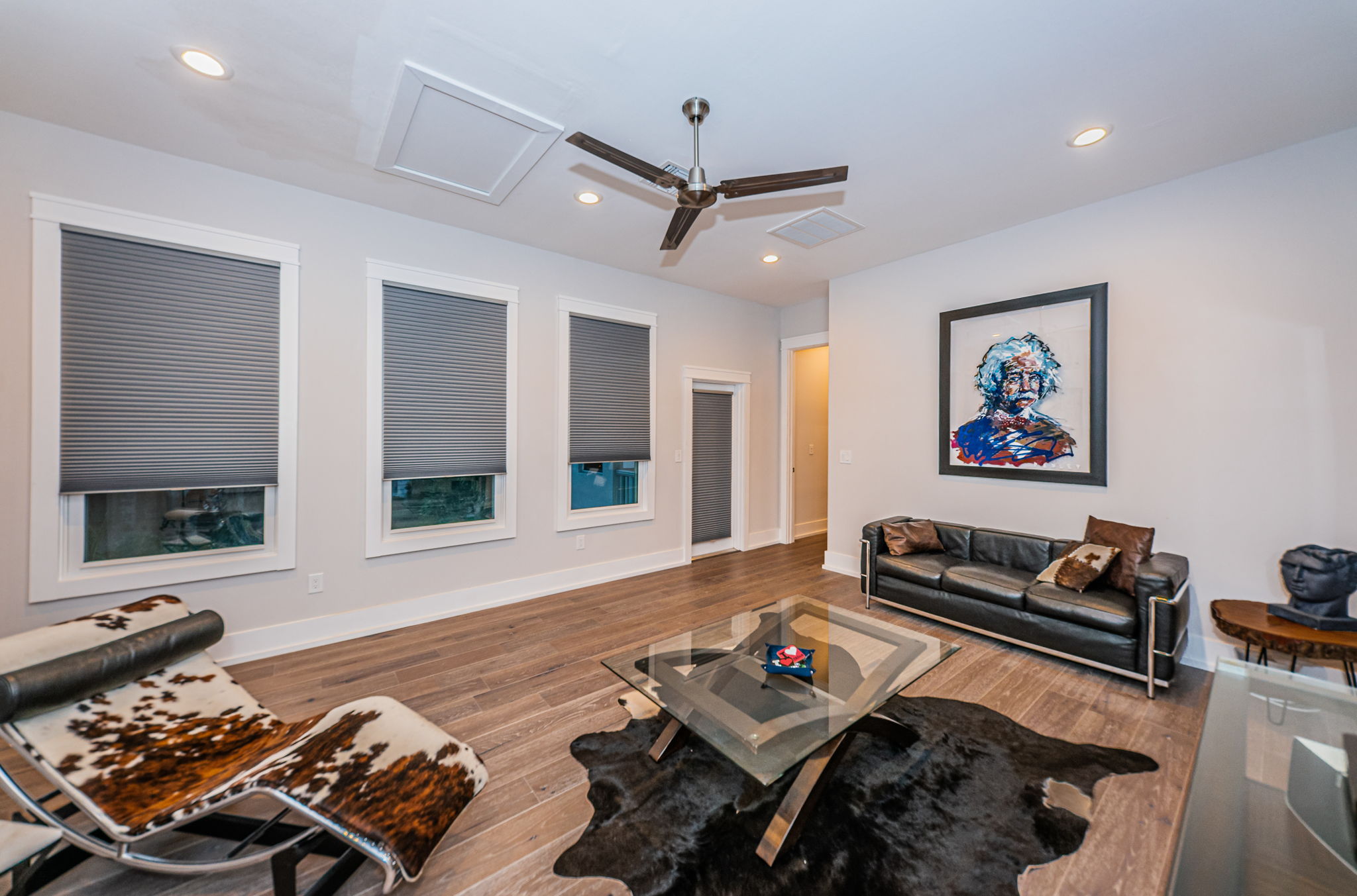 Upper Level Bonus Room1c