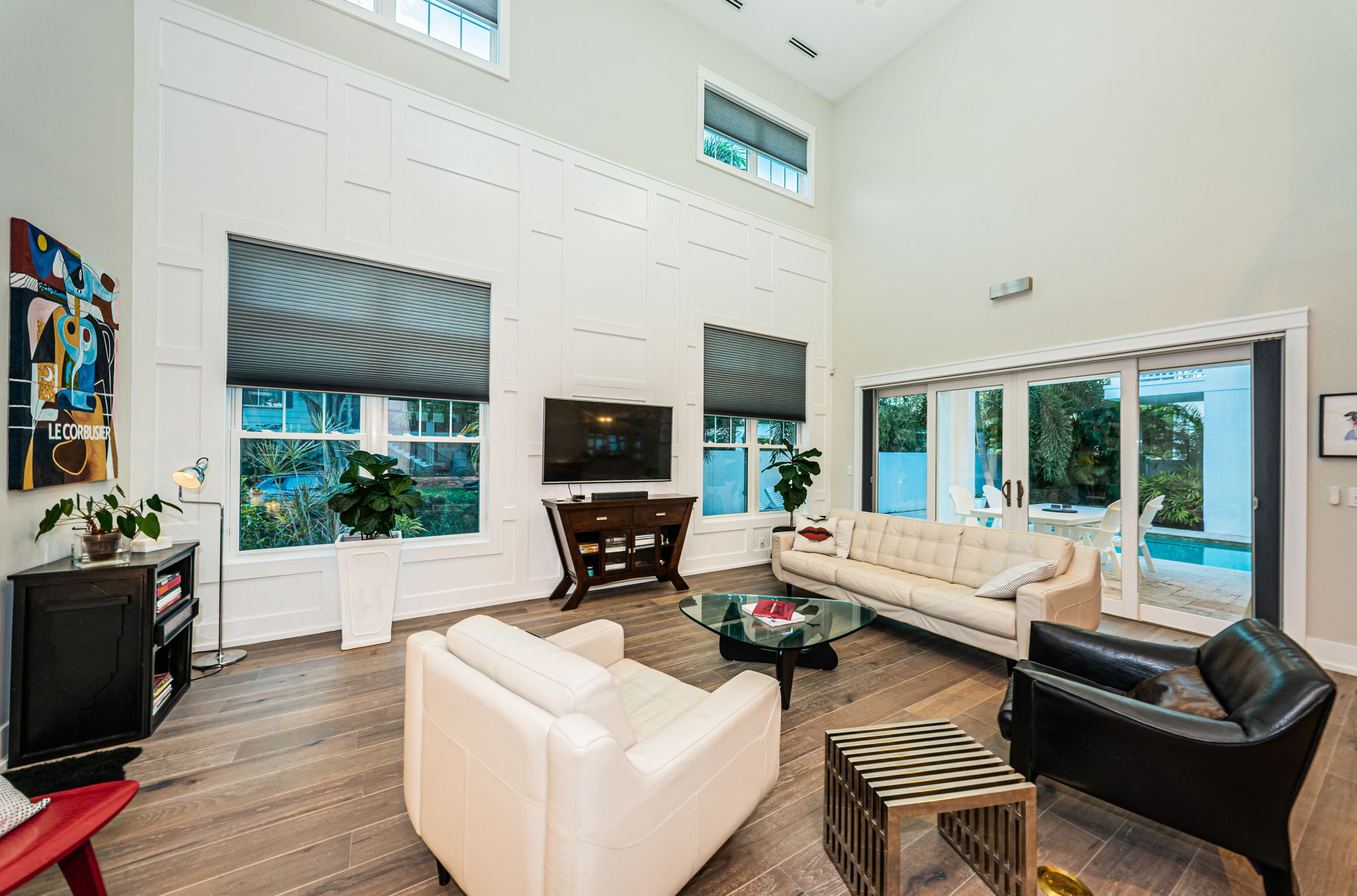 Living Room1-4