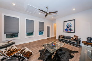 Upper Level Bonus Room1c