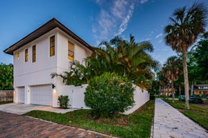 Rear Exterior2