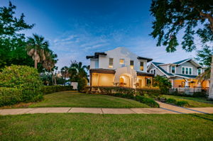 Front Exterior9