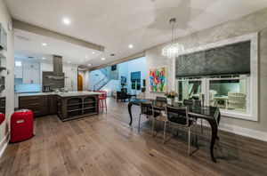 Dining Room4-3