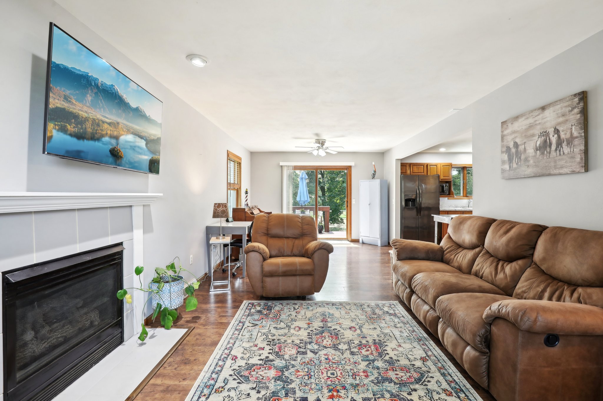 Breezy Point Dr-008.jpg