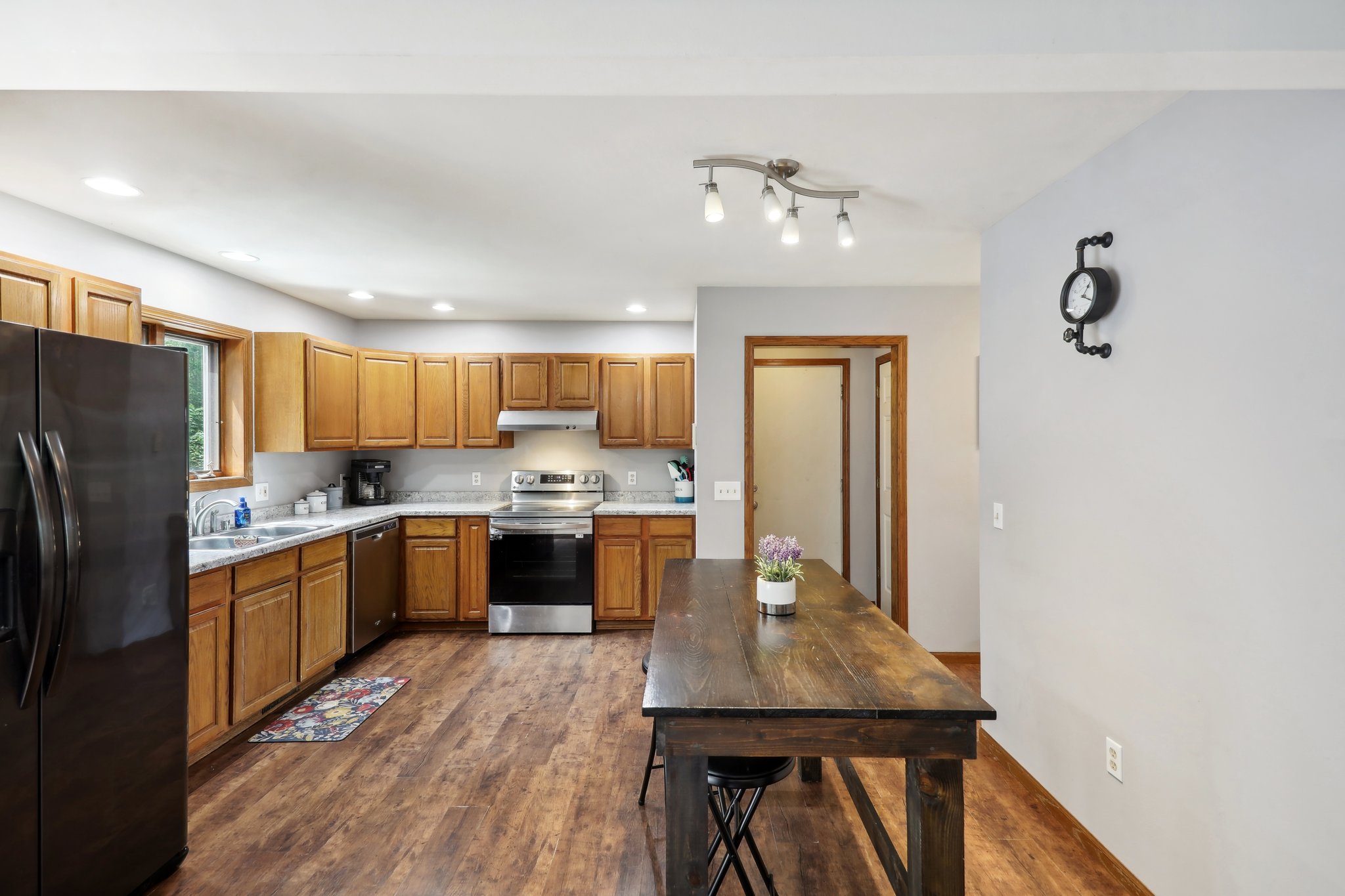 Breezy Point Dr-009.jpg