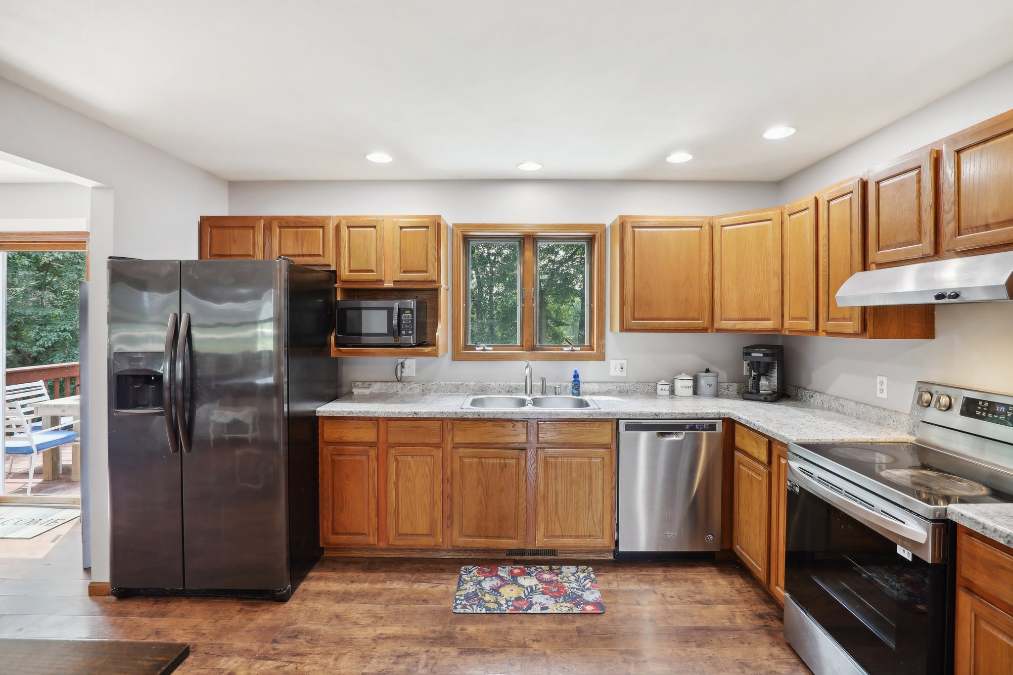 Breezy Point Dr-011.jpg