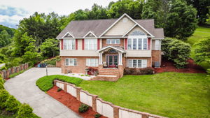 201 Briarfield Dr, Kingsport, TN 37660, USA Photo 42