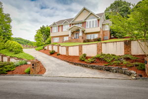 201 Briarfield Dr, Kingsport, TN 37660, USA Photo 0