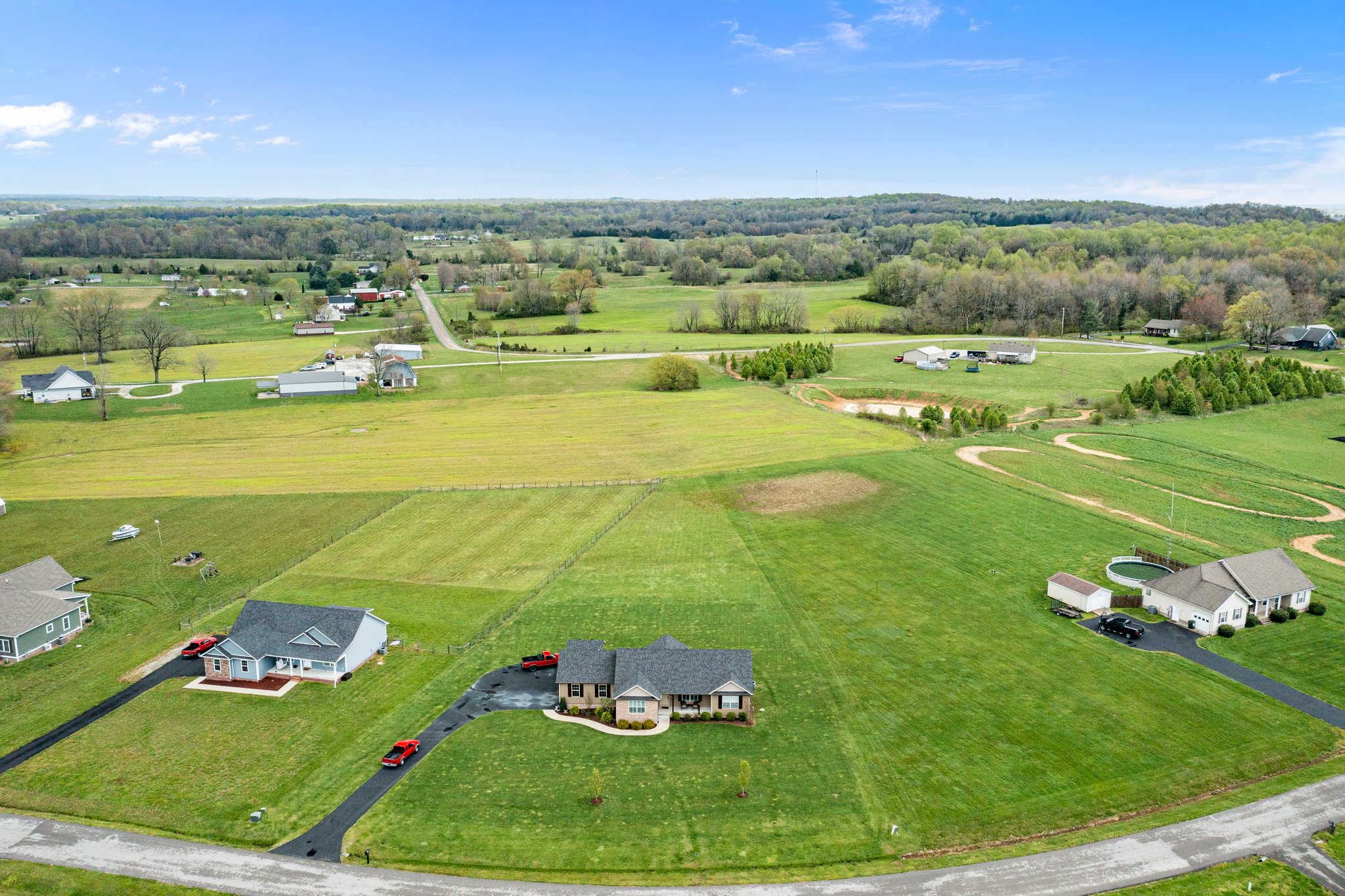 201 Carnes Rd, Smiths Grove, KY 42171 Harris Visual Media, LLC