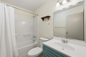  Photo 31
