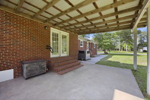  Photo 46