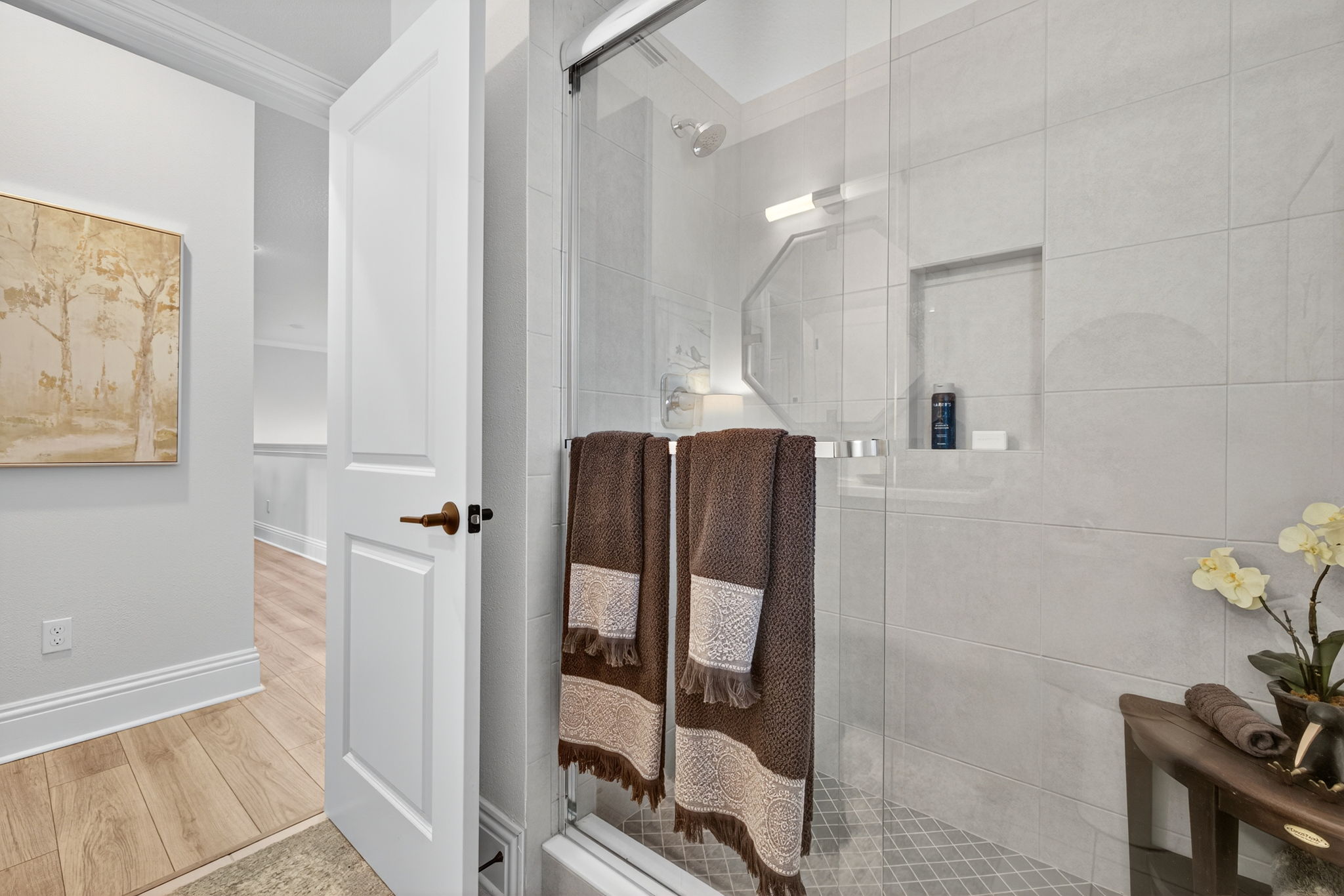 Guest Bathroom 2 - 2 of 2