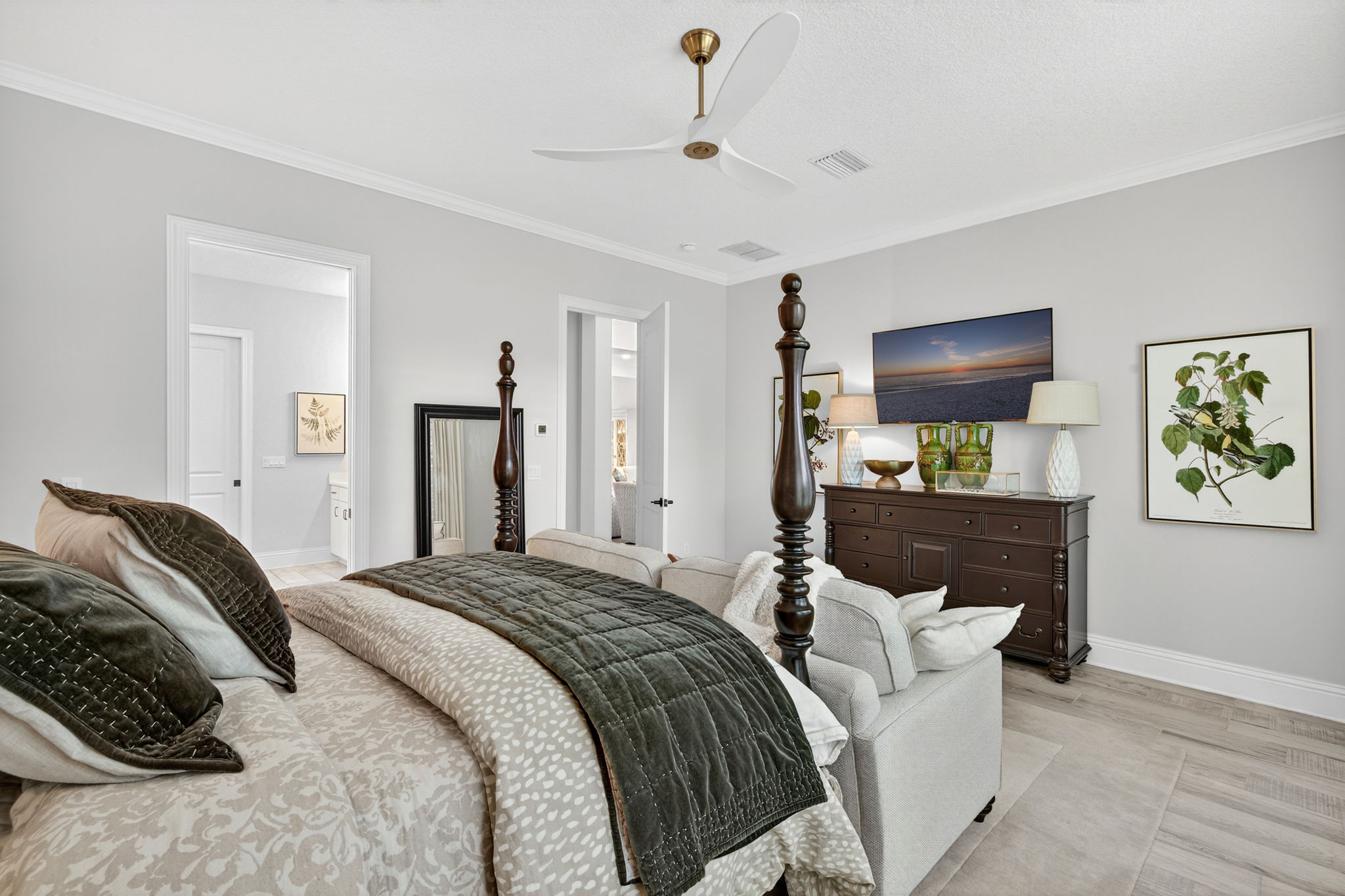 Primary Bedroom 3 of 4