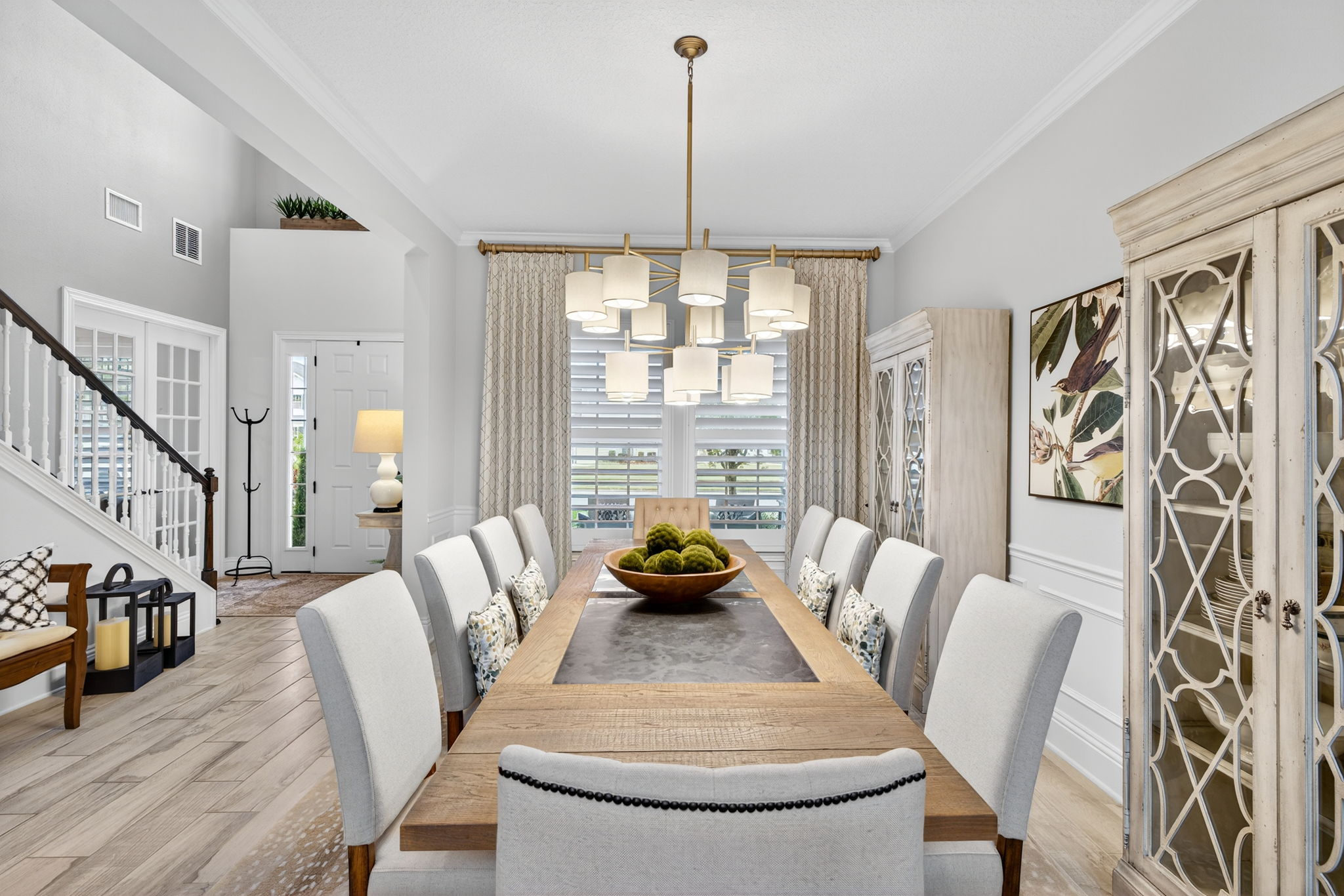 Dining Room 2 - 2 of 4