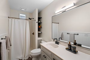  Photo 40