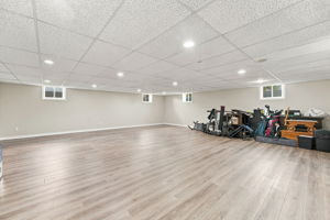  Photo 36