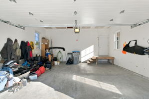  Photo 47