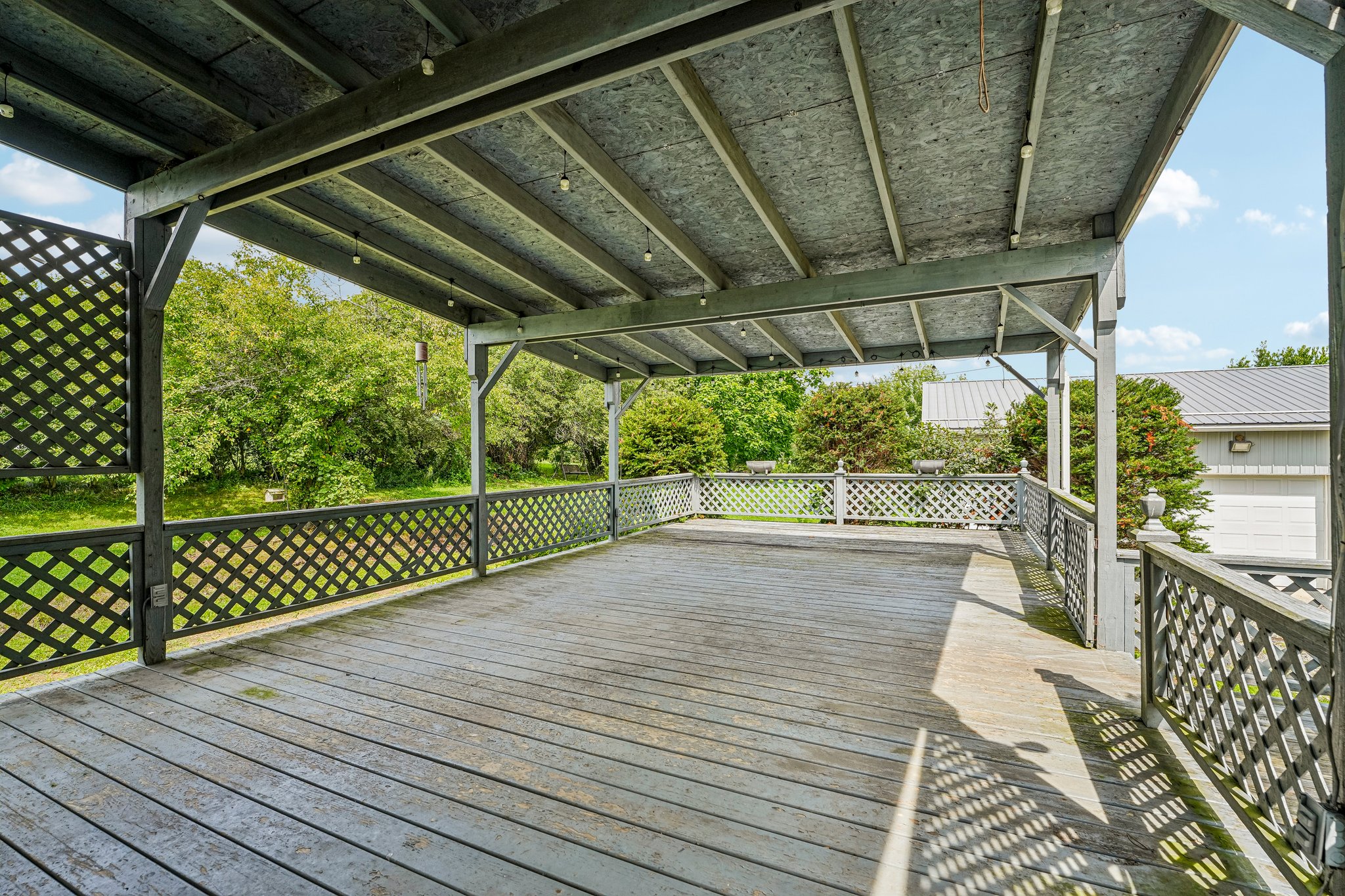 Frew Rd-S1808-037.jpg