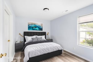 DSC01906 virtually staged.jpeg