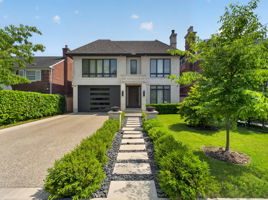 201 Hillhurst Blvd, Toronto ON
