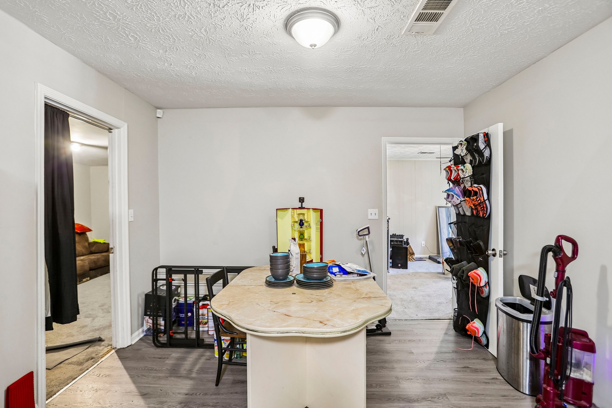 Meadowlark Ln-S0108-012.jpg