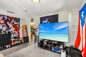 Meadowlark Ln-S0108-009.jpg