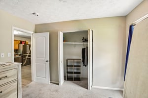 Meadowlark Ln-S0108-029.jpg