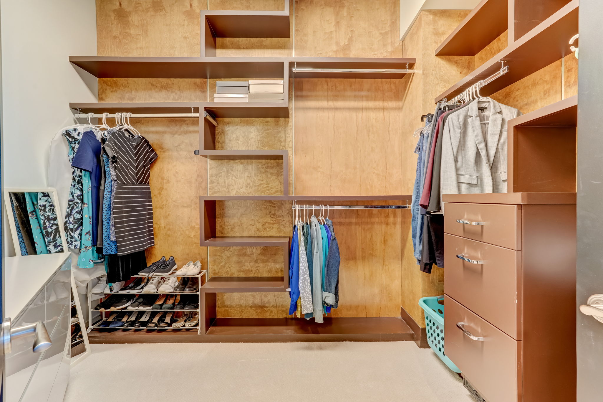 Primary Bedroom Closet