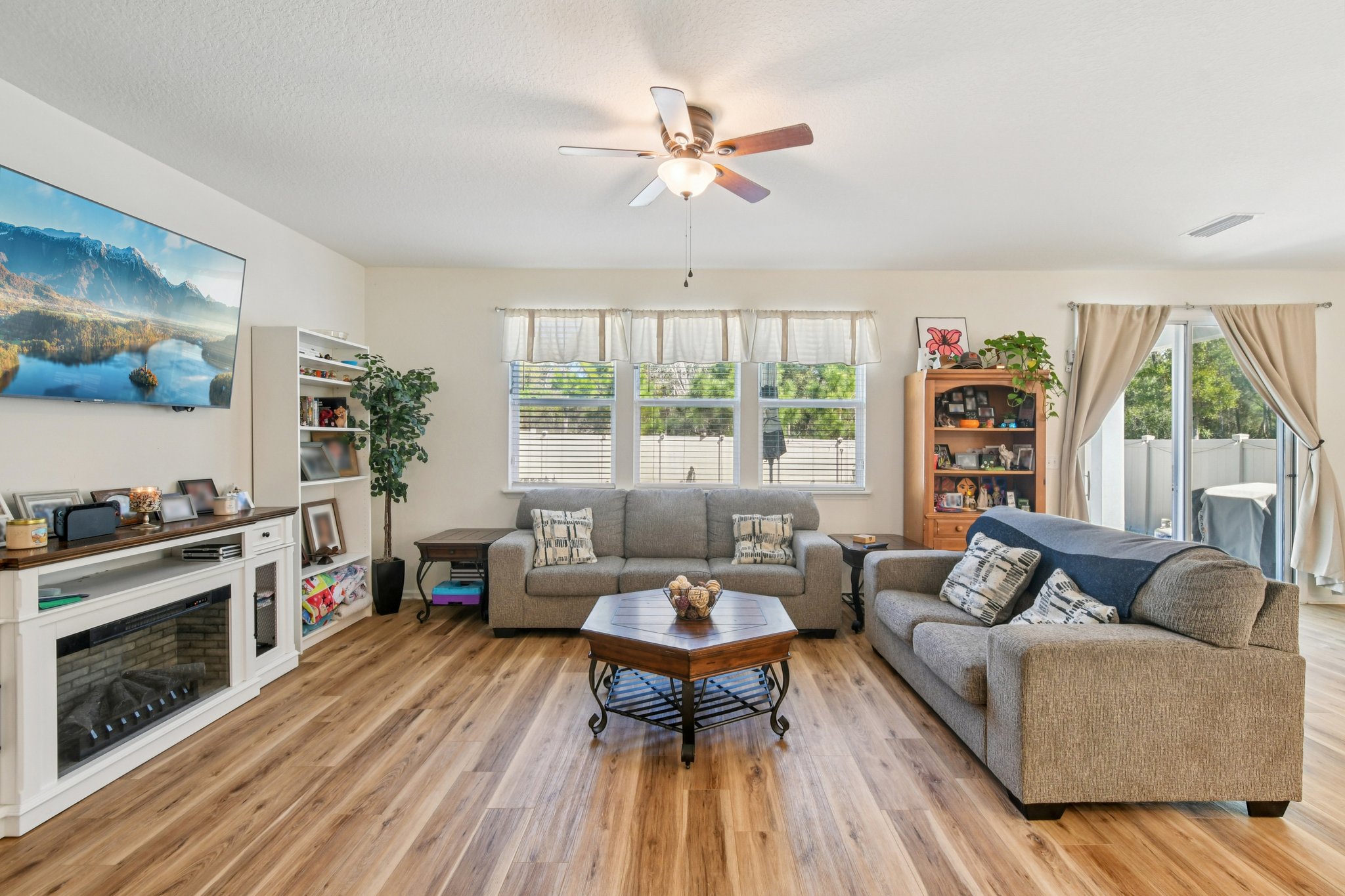 Peace River Rd-S1103-007.jpg