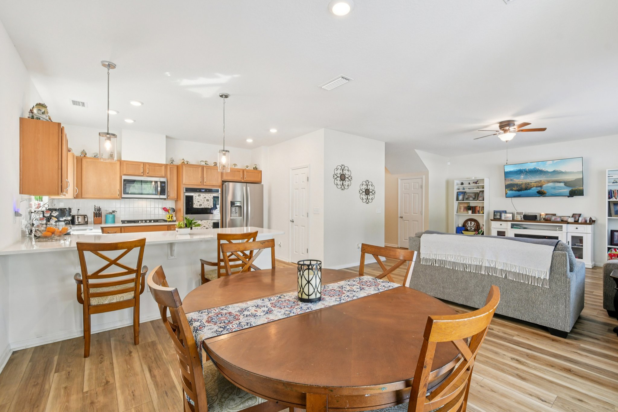 Peace River Rd-S1103-011.jpg