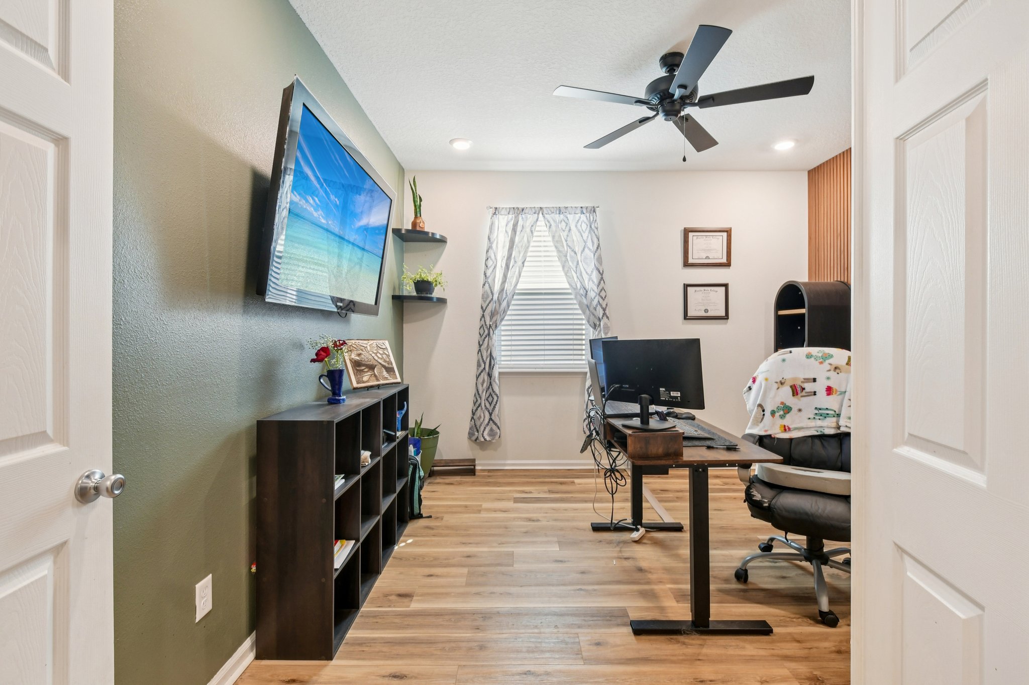 Peace River Rd-S1103-020.jpg