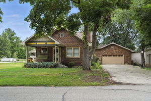  Photo 0