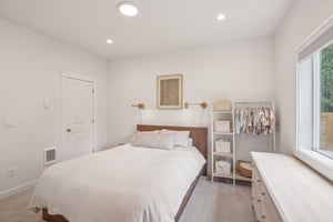 SE Alder St-3005-029.jpg