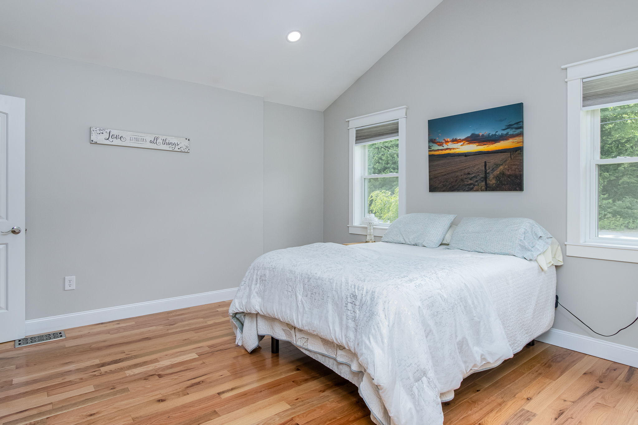 Bedroom2-4