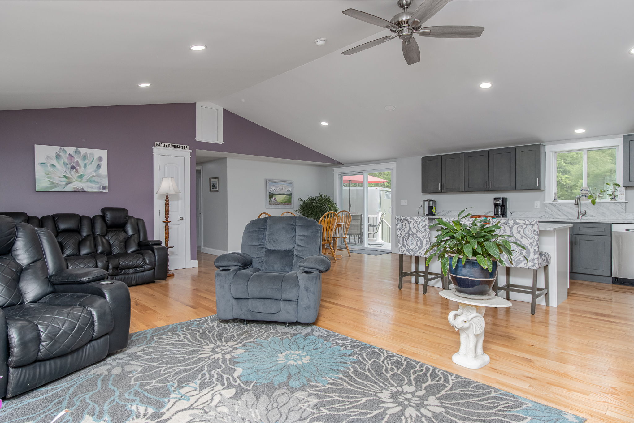 LivingRoom-6