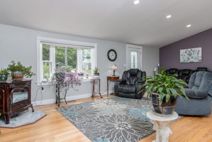 LivingRoom-4