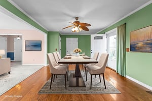 CT4A2207 virtually staged.jpeg