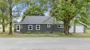  Photo 48