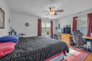  Photo 25