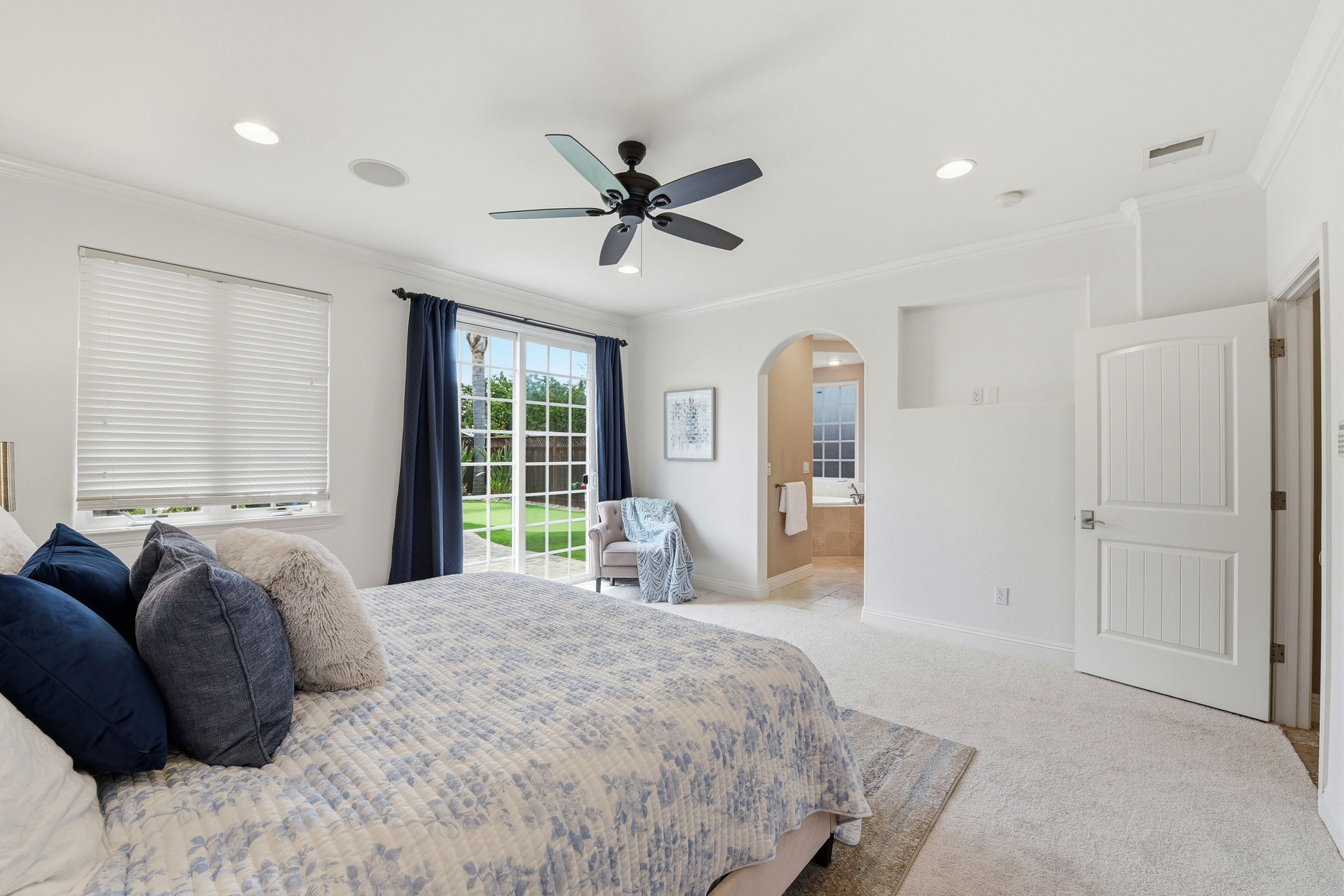 019_F8_201 Westridge Dr
