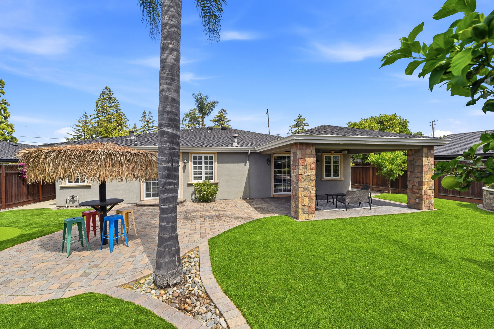 040_F8_201 Westridge Dr