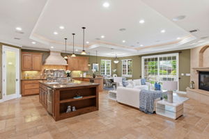 009_F8_201 Westridge Dr